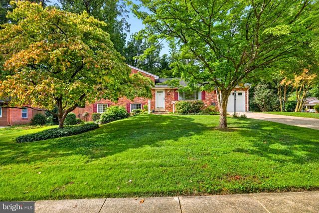 5624 QUEENSBERRY AVE, Springfield, VA 22151