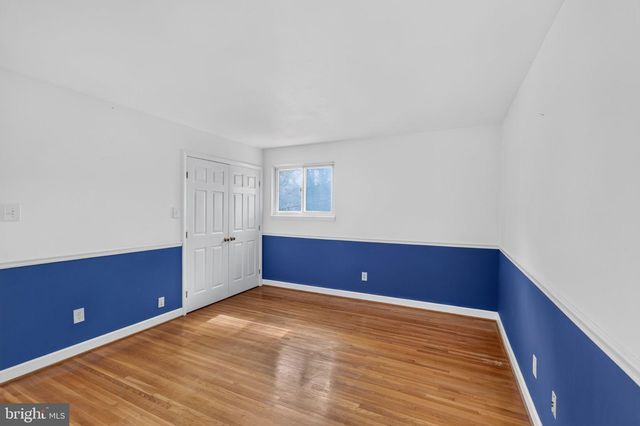 5624 QUEENSBERRY AVE, Springfield, VA 22151