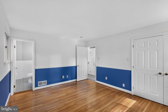 5624 QUEENSBERRY AVE, Springfield, VA 22151