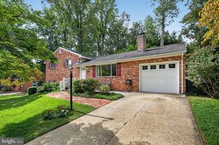 5624 QUEENSBERRY AVE, Springfield, VA 22151