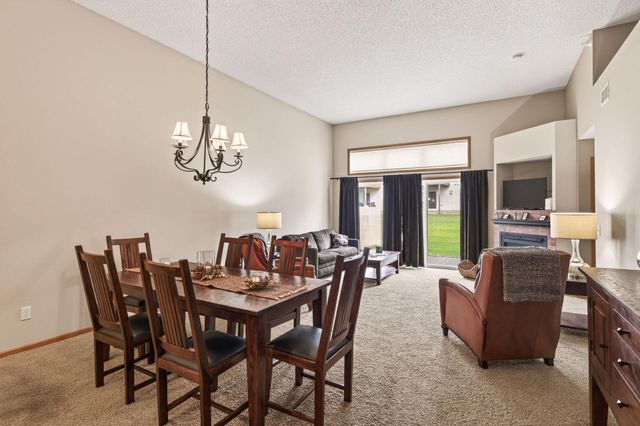 4693 Bloomberg Lane, Inver Grove Heights, MN 55076