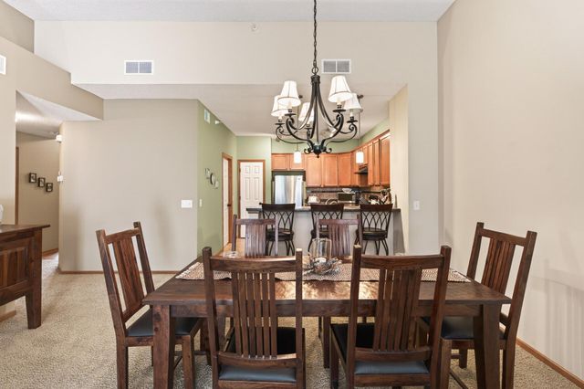 4693 Bloomberg Lane, Inver Grove Heights, MN 55076