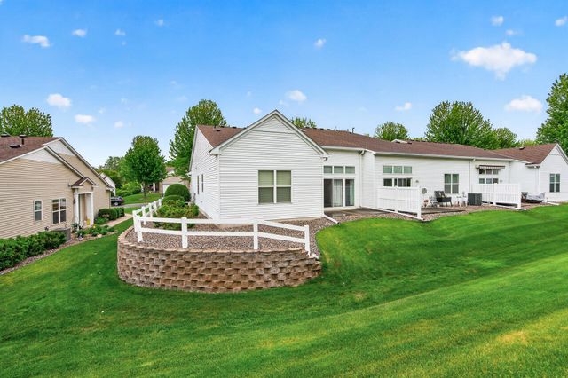 4693 Bloomberg Lane, Inver Grove Heights, MN 55076