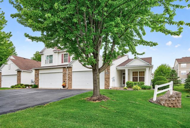 4693 Bloomberg Lane, Inver Grove Heights, MN 55076