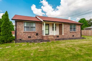 501 Blackpatch Dr, Springfield, TN 37172
