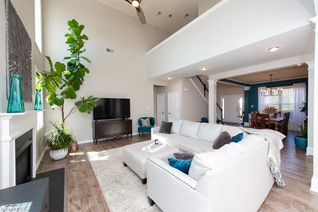 4556 Fairport Court, High Point, NC 27265