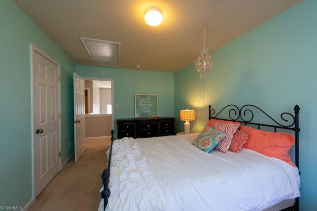 4556 Fairport Court, High Point, NC 27265