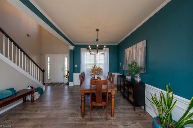 4556 Fairport Court, High Point, NC 27265