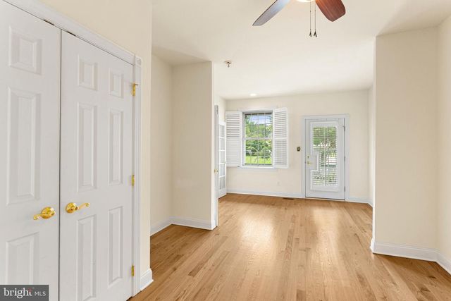 929 ALBURGER AVE, Philadelphia, PA 19115