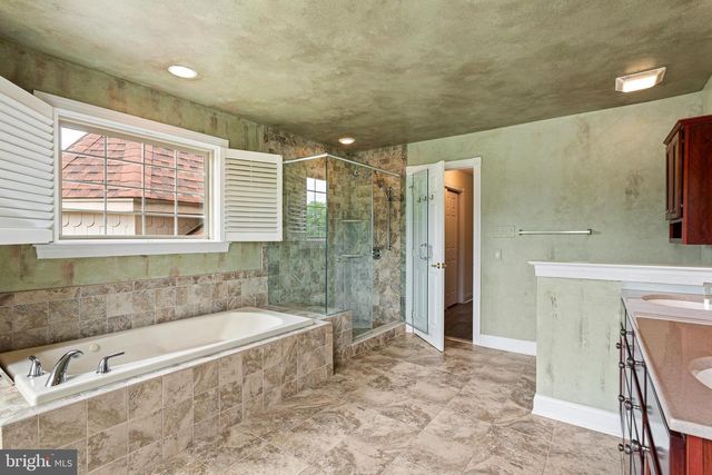 929 ALBURGER AVE, Philadelphia, PA 19115