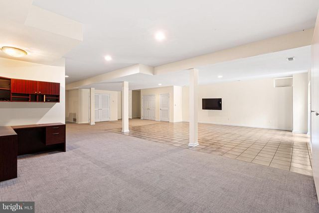 929 ALBURGER AVE, Philadelphia, PA 19115