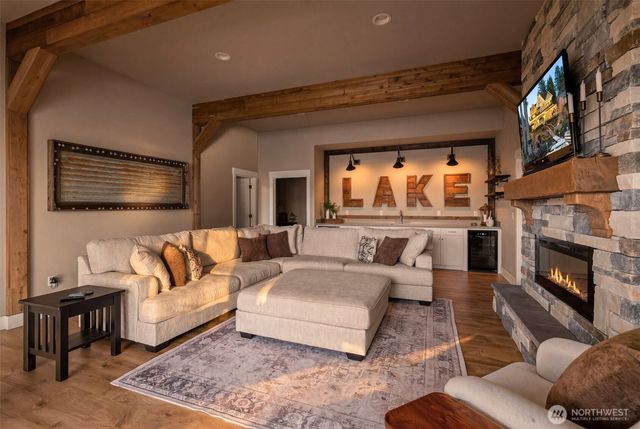 1870 E Mason Lake Drive W, Grapeview, WA 98546