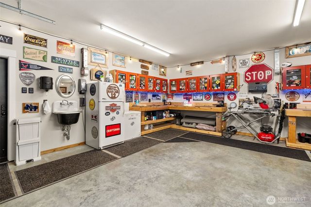1870 E Mason Lake Drive W, Grapeview, WA 98546