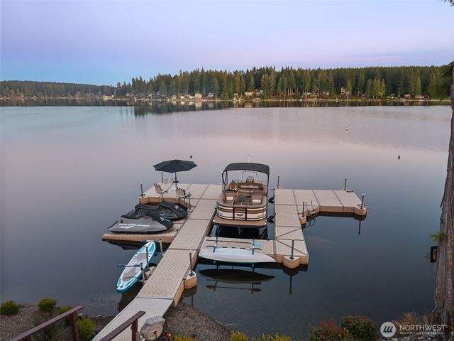 1870 E Mason Lake Drive W, Grapeview, WA 98546