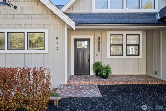 1870 E Mason Lake Drive W, Grapeview, WA 98546