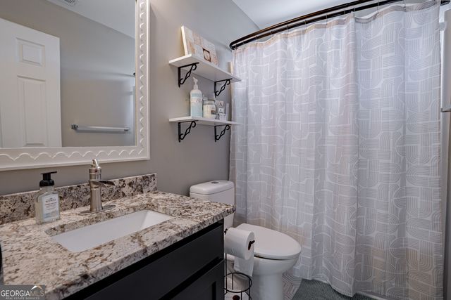 553 Savannah Rose Way, Lawrenceville, GA 30045