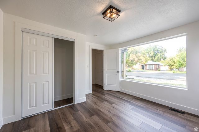 1220 S REDWOOD DR, Salt Lake City, UT 84104