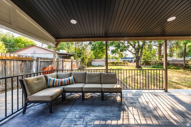 1220 S REDWOOD DR, Salt Lake City, UT 84104