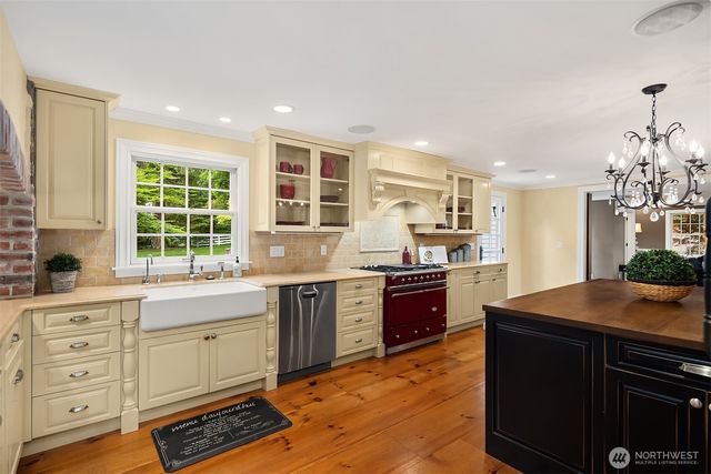13432 NE 25th Street, Bellevue, WA 98005