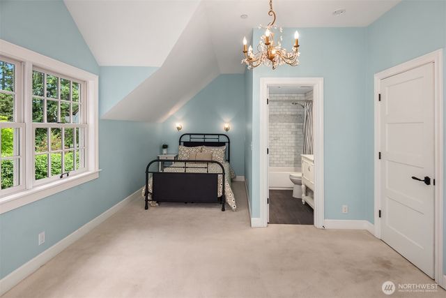 13432 NE 25th Street, Bellevue, WA 98005