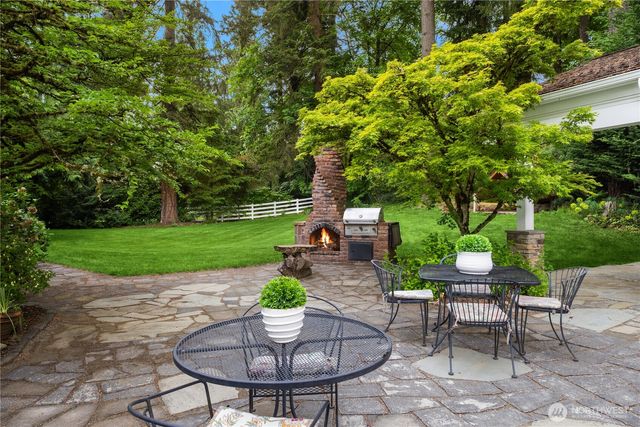 13432 NE 25th Street, Bellevue, WA 98005