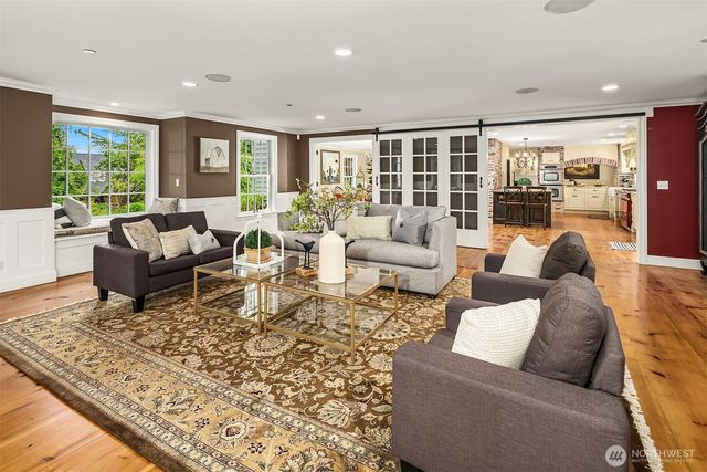 13432 NE 25th Street, Bellevue, WA 98005
