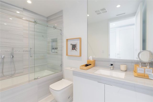 17975 Collins Avenue 502, Sunny Isles Beach, FL 33160
