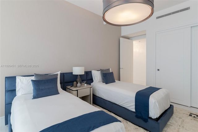 17975 Collins Avenue 502, Sunny Isles Beach, FL 33160