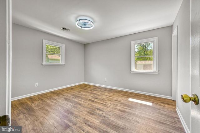 1062 PENDLETON RD, Mineral, VA 23117