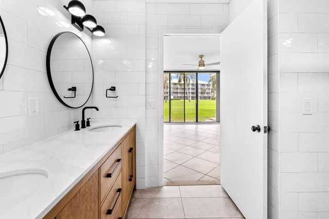 2561 Village Boulevard 103, West Palm Beach, FL 33409