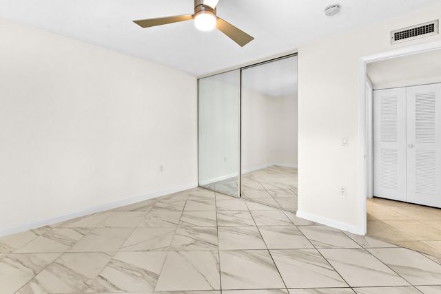 2561 Village Boulevard 103, West Palm Beach, FL 33409