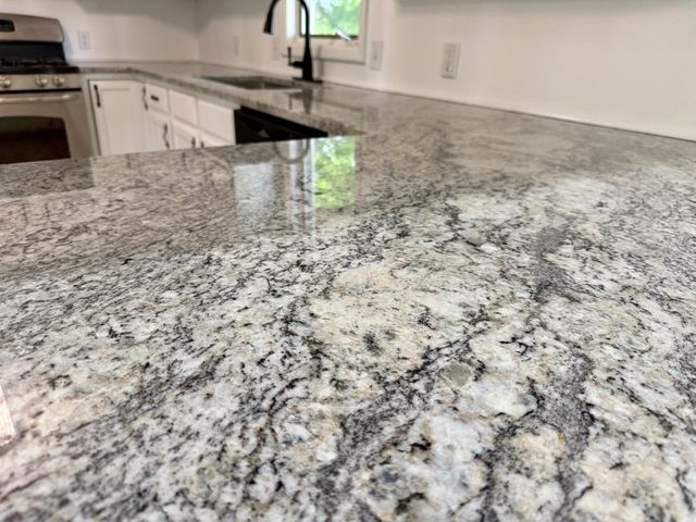 605 E Liberty Street, Chesaning, MI 48616