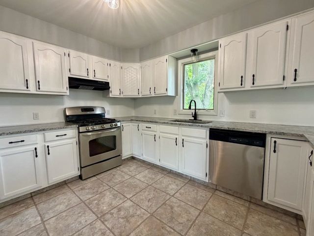 605 E Liberty Street, Chesaning, MI 48616