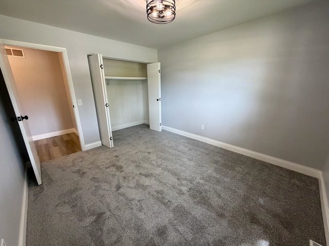 605 E Liberty Street, Chesaning, MI 48616