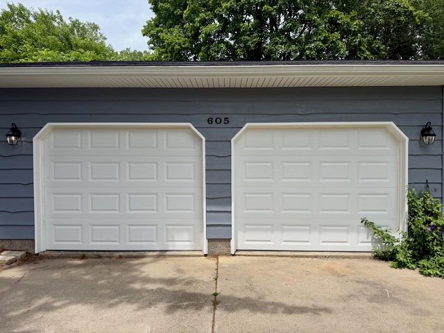 605 E Liberty Street, Chesaning, MI 48616