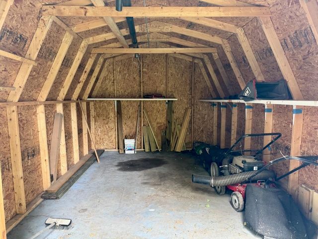 605 E Liberty Street, Chesaning, MI 48616