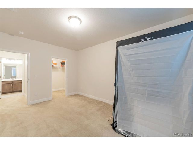 21259 E Layton Ln, Aurora, CO 80015