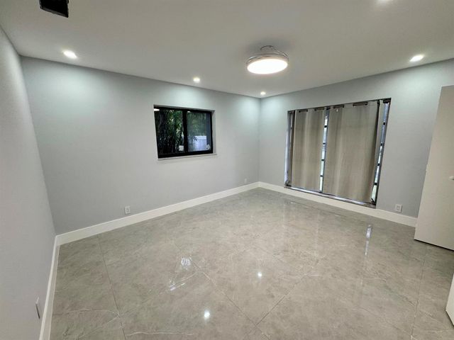 7441 SW 19TH Street, Plantation, FL 33317
