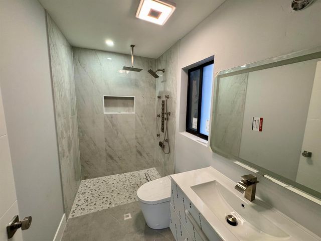 7441 SW 19TH Street, Plantation, FL 33317