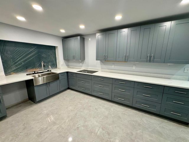 7441 SW 19TH Street, Plantation, FL 33317