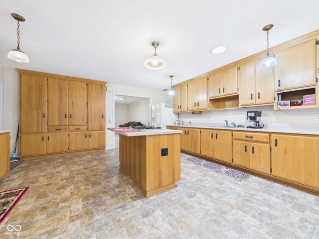 116 E 51st Street, Anderson, IN 46013