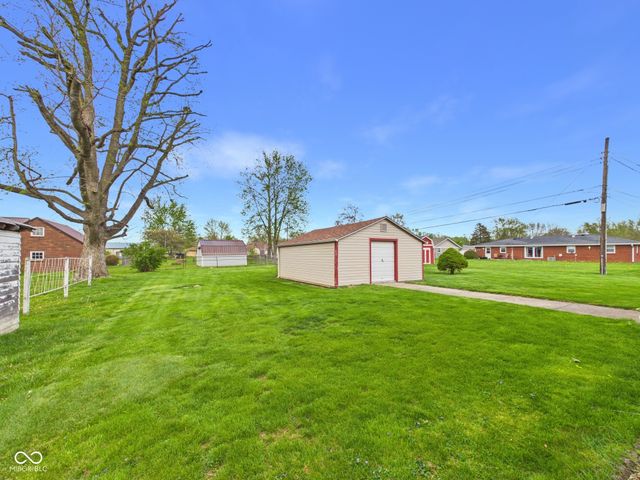 116 E 51st Street, Anderson, IN 46013