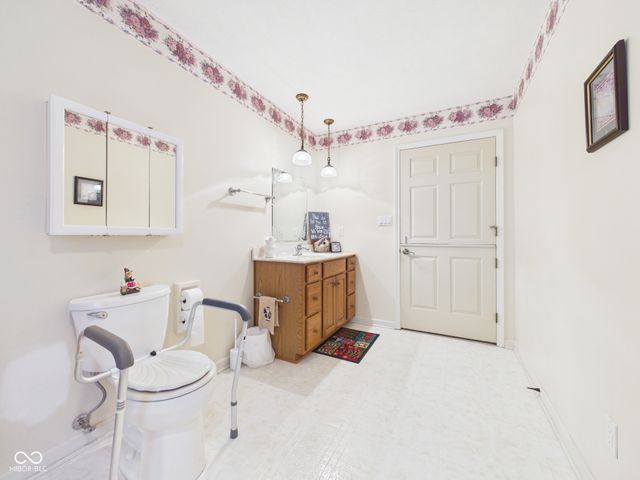 116 E 51st Street, Anderson, IN 46013