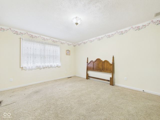 116 E 51st Street, Anderson, IN 46013