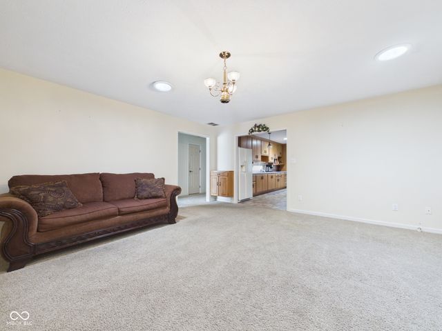 116 E 51st Street, Anderson, IN 46013
