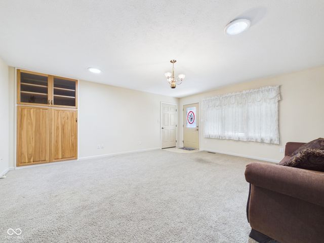 116 E 51st Street, Anderson, IN 46013