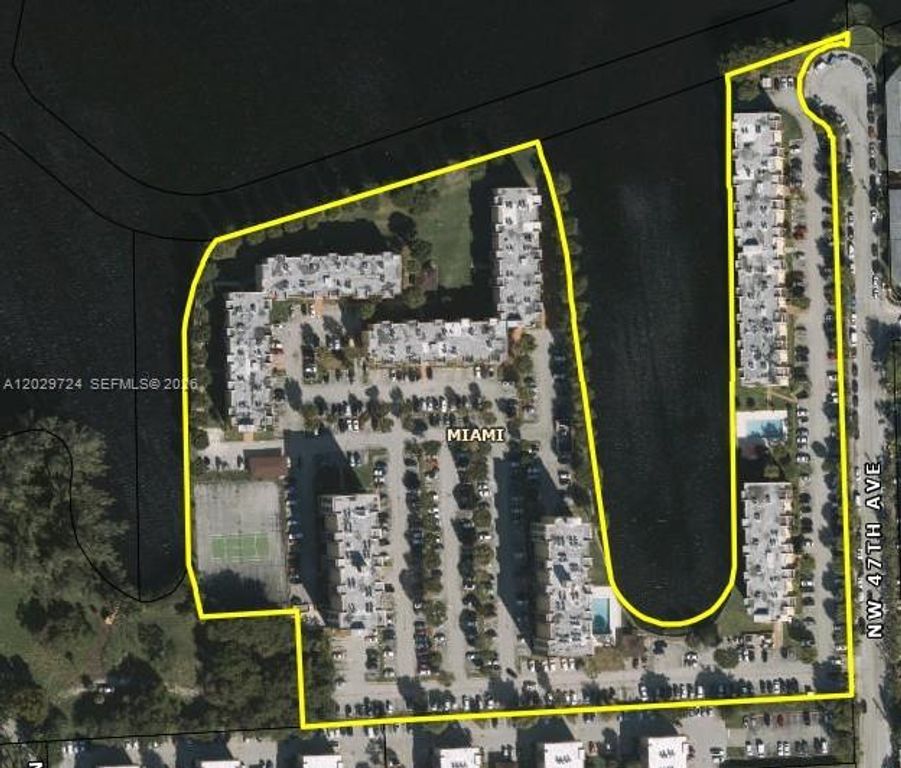 4801 NW 7th St 105-16, Miami, FL 33126