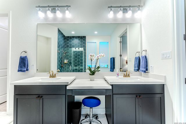 29775 Slate CRK, Boerne, TX 78015