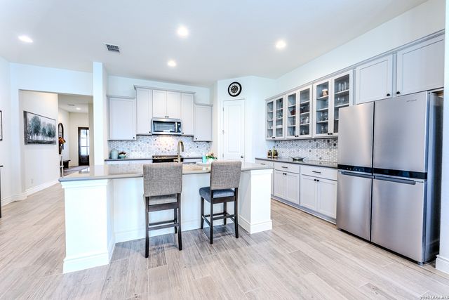 29775 Slate CRK, Boerne, TX 78015