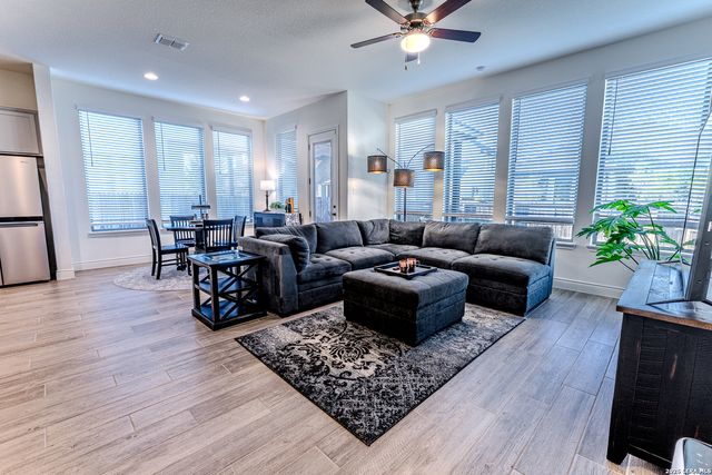 29775 Slate CRK, Boerne, TX 78015